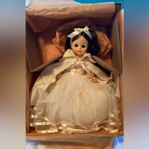 Madame Alexander Snow White doll.